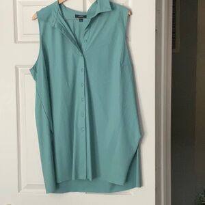 Beautiful sleeveless top, never worn